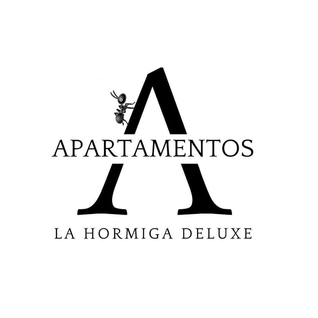 Apartamentos La Hormiga Deluxe Adra Eksteriør billede